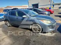 2013 Mazda 3 photo