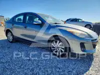 2013 Mazda 3 photo
