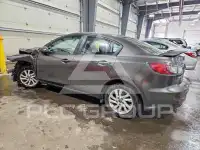 2013 Mazda 3 фото