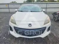 2013 Mazda 3 photo