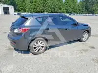 2013 Mazda 3 photo