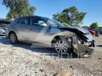 2013 Mazda 3 photo