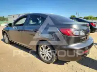 2013 Mazda 3 photo