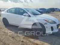 2013 Mazda 3 photo