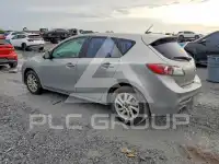 2013 Mazda 3 photo