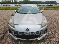 2013 Mazda 3 photo