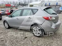 2013 Mazda 3 photo