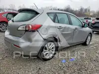 2013 Mazda 3 photo