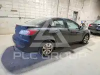 2013 Mazda 3 photo