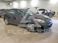 2013 Mazda 3 photo