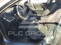 2013 Mazda 3 photo