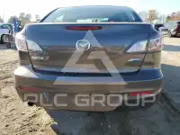 2013 Mazda 3 photo