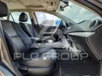 2013 Mazda 3 photo