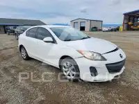 2013 Mazda 3 photo