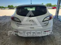 2013 Mazda 3 photo