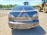 2013 Mazda 3 photo