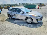 2013 Mazda 3 фото