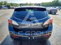 2013 Mazda 3 photo