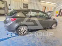 2013 Mazda 3 photo