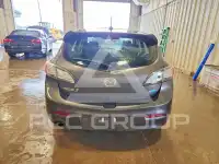 2013 Mazda 3 photo