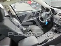 2013 Mazda 3 photo