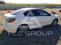 2013 Mazda 3 photo