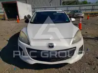 2013 Mazda 3 photo