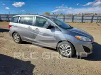 2013 Mazda 5 photo