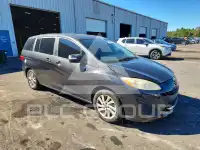 2013 Mazda 5 photo