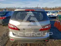 2013 Mazda 5 photo