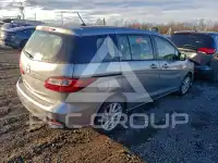 2013 Mazda 5 photo
