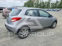 2013 Mazda 2 фото