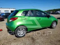 2013 Mazda 2 photo