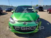 2013 Mazda 2 photo