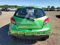 2013 Mazda 2 photo
