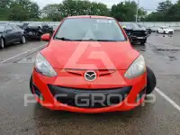 2013 Mazda 2 фото