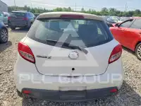 2013 Mazda 2 фото