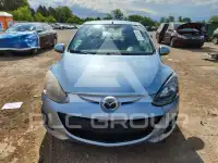 2013 Mazda 2 фото