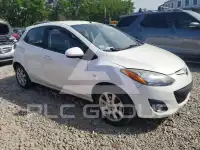 2013 Mazda 2 фото