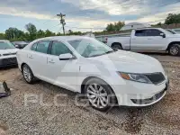 2013 Lincoln MKS photo