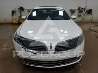 2013 Lincoln MKS фото