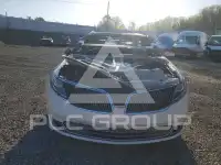 2013 Lincoln MKS photo