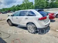 2013 Lincoln MKX photo