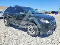 2013 Lincoln MKX photo