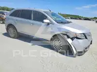 2013 Lincoln MKX photo
