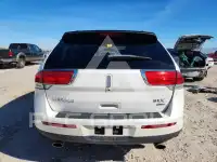 2013 Lincoln MKX photo