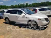 2013 Lincoln MKT фото