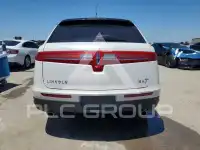 2013 Lincoln MKT фото