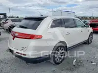 2013 Lincoln MKT фото