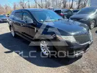 2013 Lincoln MKT фото